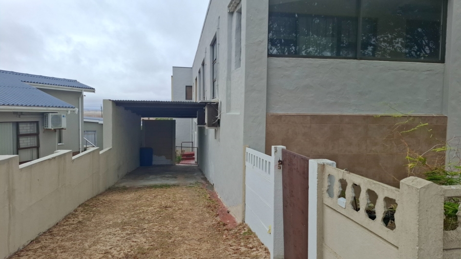 5 Bedroom Property for Sale in Witsand Western Cape